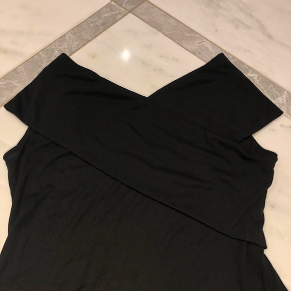 🛍️SALE 2 for $20 TOP Lord & Taylor Top - Picture 2 of 8